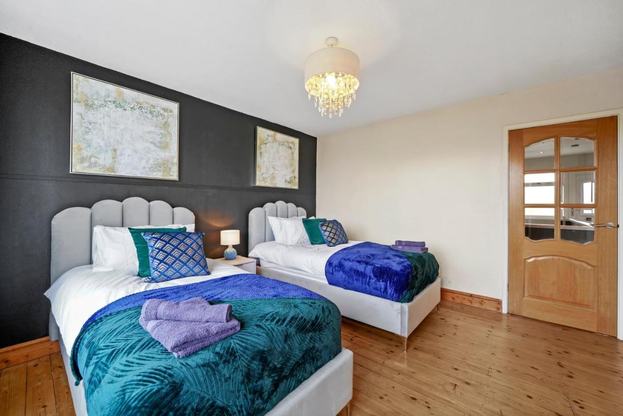 The Stylish Warwick Abode - Balcony - Garden Villa Leek Wootton Luaran gambar